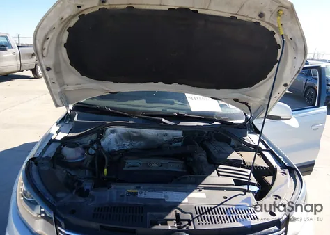 2017 Volkswagen Tiguan 2.0T Sel from USA, damaged, VIN WVGVV7AX4HW500436